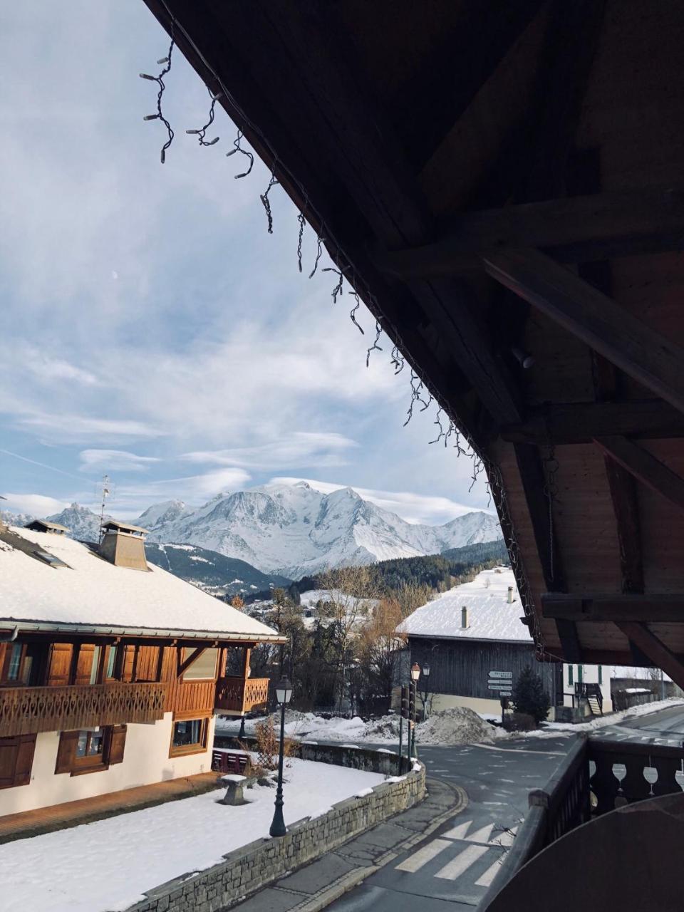 ホテル Le Coin Savoyard コンブルー エクステリア 写真